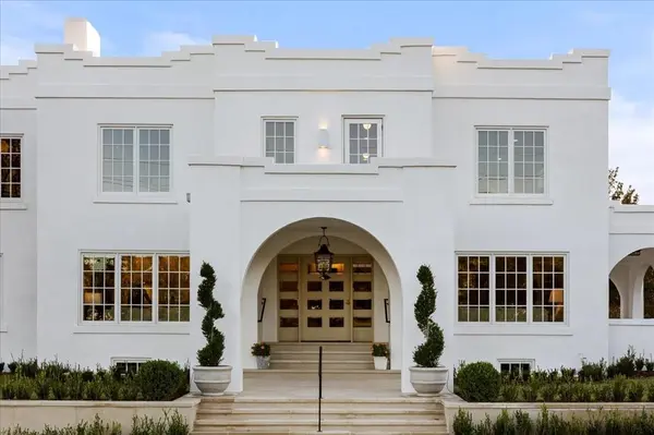 4259 Crestline Road, Fort Worth, TX 76107