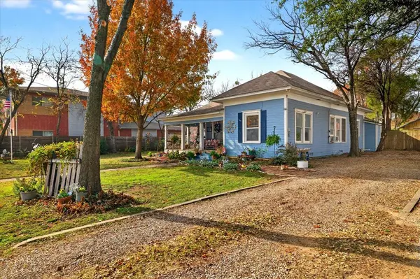 1309 N Austin Street, Denton, TX 76201