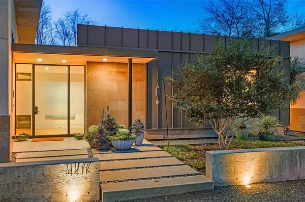 4411 Taos Road, Dallas, TX 75209