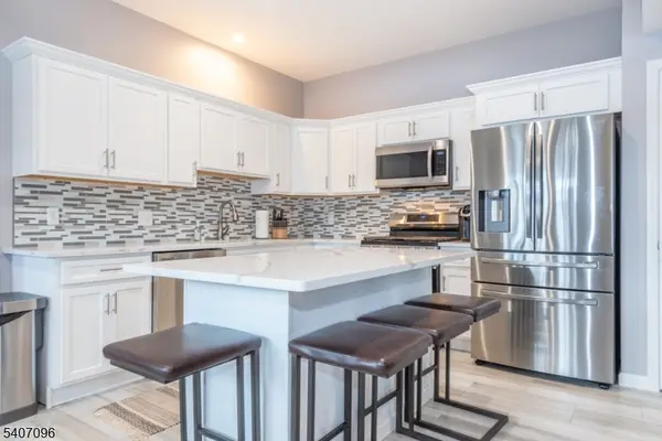 165 Lakeside Rd, West Milford Twp., NJ 07421