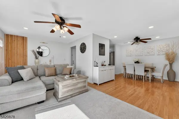 810 Cricket Ln, Woodbridge Twp., NJ 07095