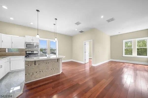 240 Clendenny Ave #5A, Jersey City, NJ 07304