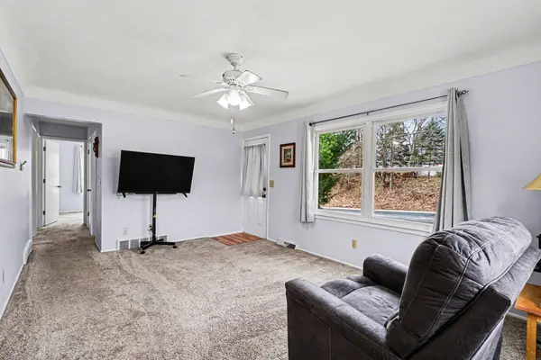 2424 Nichols RD, Kalamazoo Twp, MI 49004