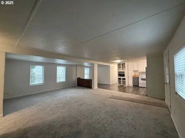 37600 SUNSET ST #26, Sandy, OR 97055