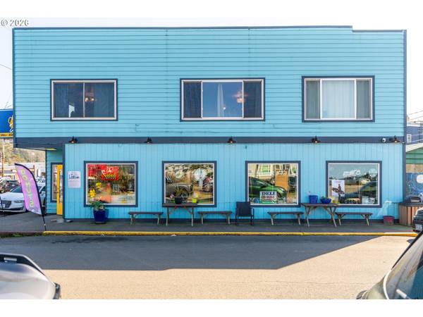 101 S MILLER ST, Rockaway Beach, OR 97136