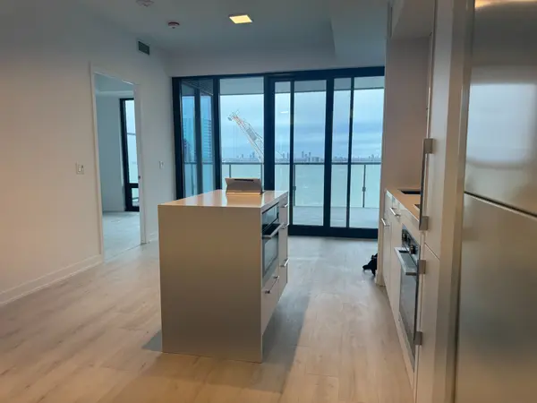 29 Green Trail CT #1911, Toronto C15, ON M2K 0J9