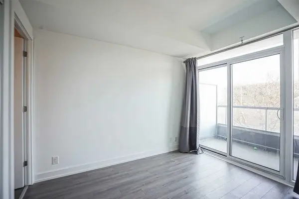 6 Parkwood AVE #307, Toronto C02, ON M4V 1V1