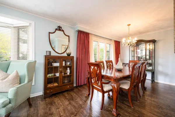 48 Greengrove CRES, Toronto C13, ON M3A 1H9