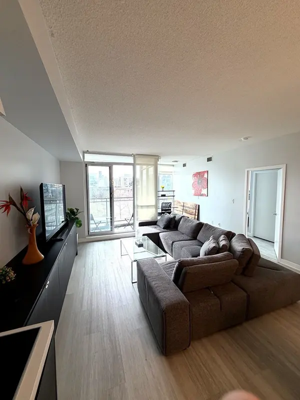 151 Dan Leckie WAY #202, Toronto C01, ON M5V 4B2
