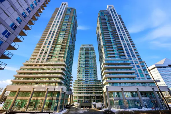 70 Town Centre CT #405,  Toronto E09,  ON M1P 0B2