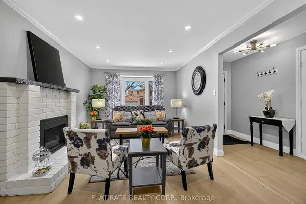 887 Lavis CT, Oshawa, ON L1K 1W1