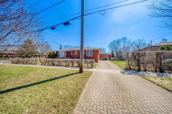 421 Painted Post DR, Toronto E09, ON M1G 2M7