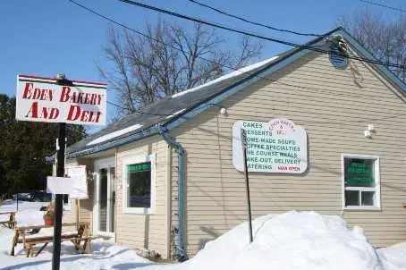 51 Lake DR N, Georgina, ON L4P 1A5