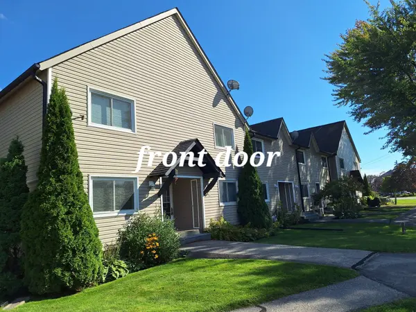 51 Laguna Pkwy #16, Ramara, ON L0K 1B0