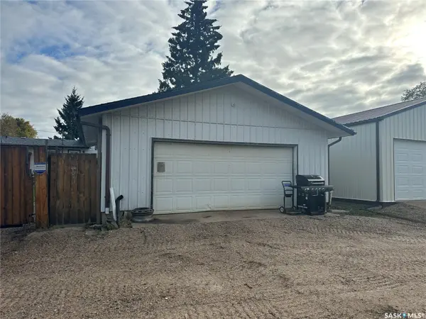 112 5th AVENUE N, Big River, SK S0J 0E0