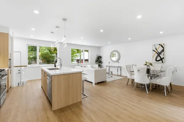 68 Westholme AVE #4, Toronto W02, ON M6P 3B8