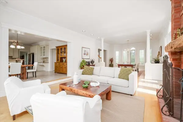 15316 Mount Wolfe RD, Caledon, ON L7E 3N7