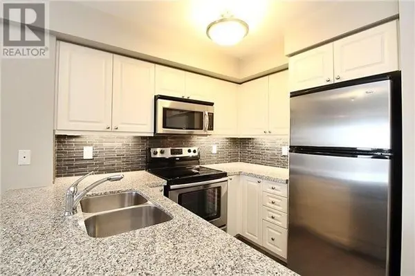 1060 Sheppard AVE W #1107, Toronto W05, ON M3J 0G7