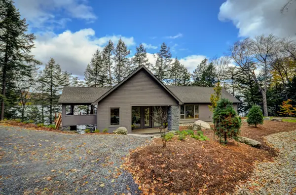 124 Claren CRES, Huntsville, ON P1H 2J2