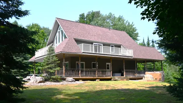 2411 Hwy. 118 E. HWY, Bracebridge, ON P1L 1X1