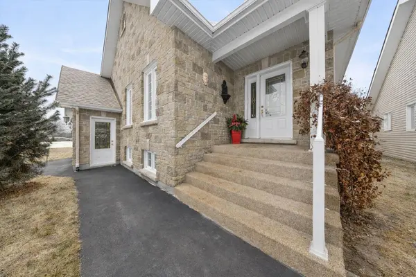 726 Des Pommiers ST, Casselman, ON K0A 1M0