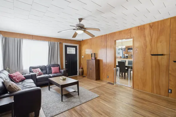 18 Quabbin RD, Front Of Yonge, ON K0E 1R0