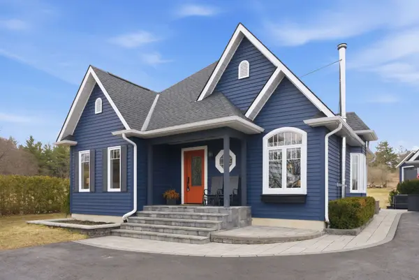 9815 Corkery RD, Hamilton Township, ON K0K 1C0