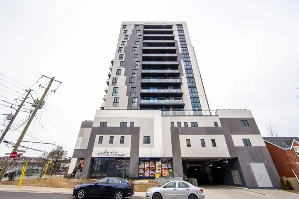 128 King ST N #1402, Waterloo, ON N2J 0E9