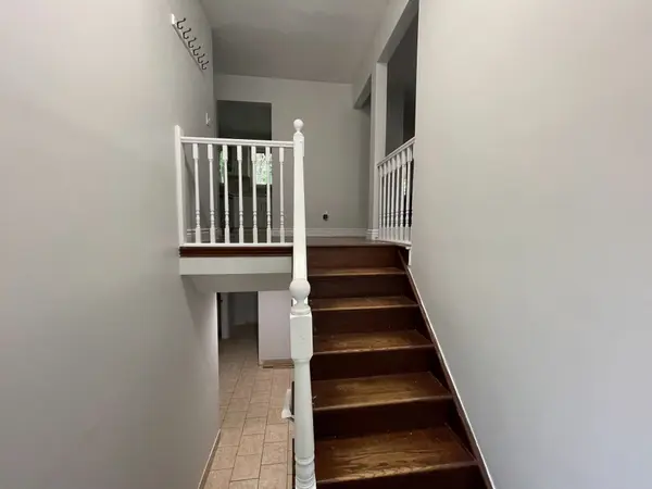 133 Mcelderry RD, Guelph, ON N1G 4J8