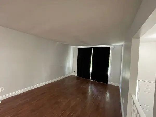 133 Mcelderry RD, Guelph, ON N1G 4J8