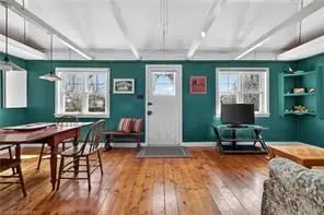 88 Erie BLVD, Norfolk, ON N0E 1M0