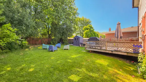 51 Ashbury AVE, London South, ON N6E 1S9