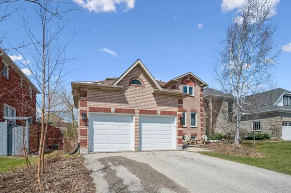 304 Daniel CRES, Centre Wellington, ON N0B 1S0