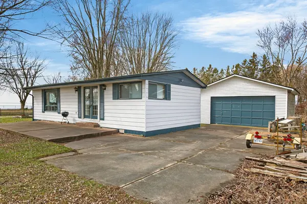 10 Anchor LN, Haldimand, ON N0A 1P0