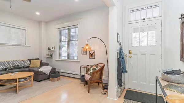 114 Elmwood AVE E, London South, ON N6C 1J5