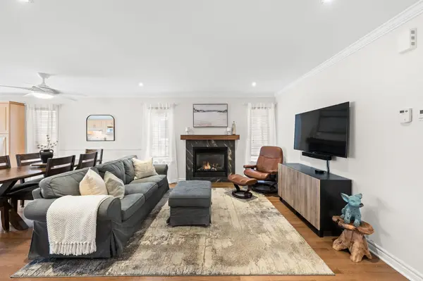 203 Belfort ST, Russell, ON K0A 1W0