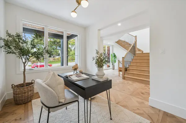 126 Oxford ST, Guelph, ON N1H 2M7