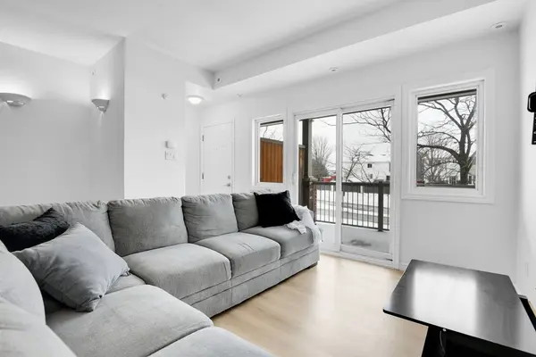 165 Waterbridge DR #5, Barrhaven, ON K2G 7G3