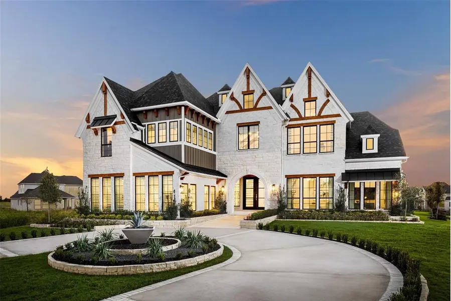 411 Double Eagle Court, Heath, TX 75126