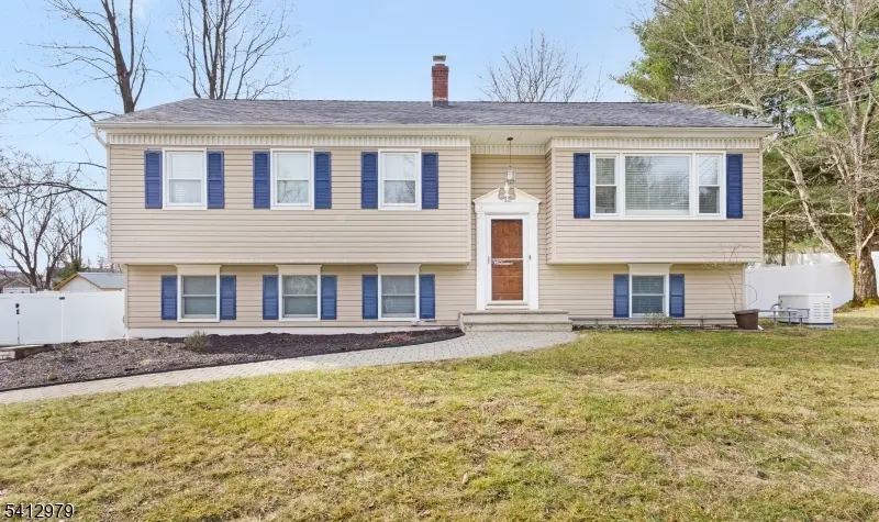 12 Mile Dr, Chester Twp., NJ 07930