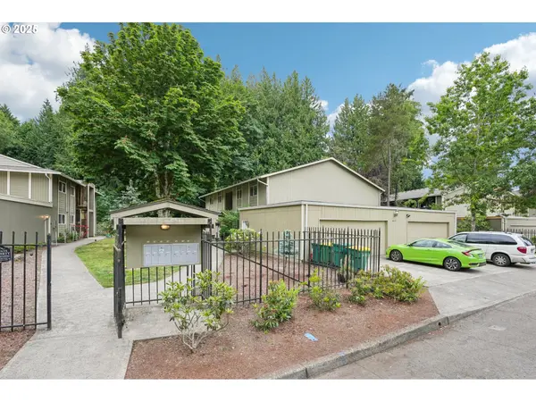 6610 SW TERRI CT #10, Portland, OR 97225