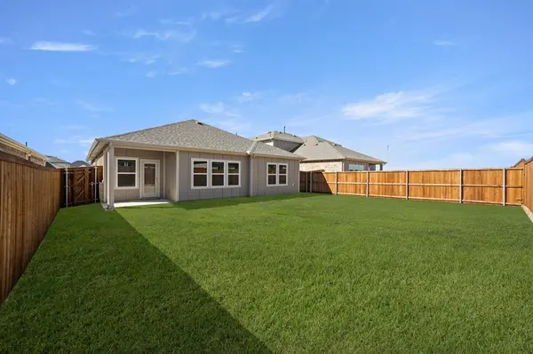 1732 Willow Patch Drive, Denton, TX 76249