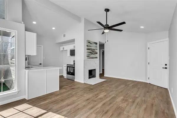 17676 Kelly Boulevard, Dallas, TX 75287