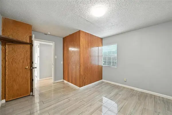 2108 Chatham Square Court, Dallas, TX 75227