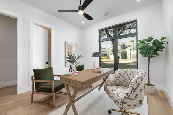 3950 Rochelle Drive, Dallas, TX 75220