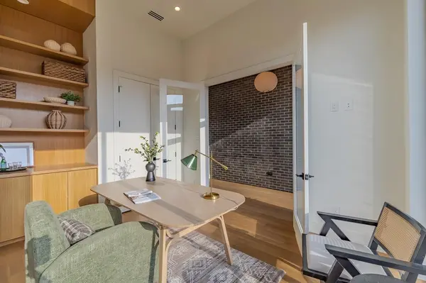 7319 Casa Loma Avenue, Dallas, TX 75214