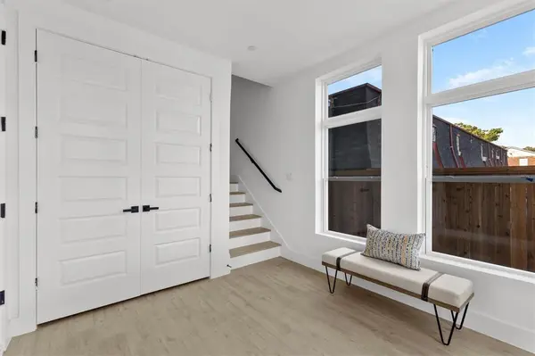 727 W 10th Street #109, Dallas, TX 75208