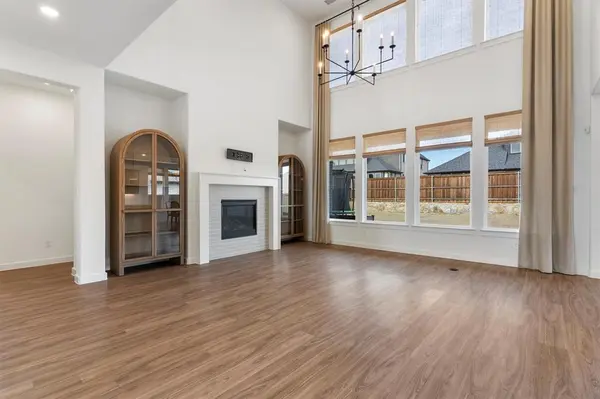 1421 Valor Way, Wylie, TX 75098