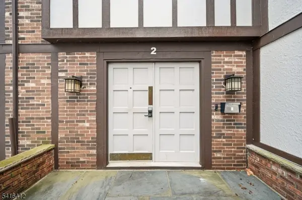 2H Heritage Dr #H, Chatham Twp., NJ 07928