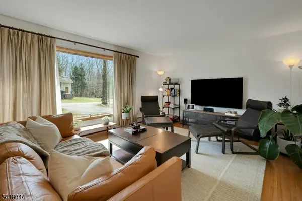 48 Gordon Rd, Roxbury Twp., NJ 07885